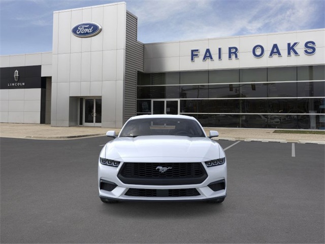 2025 Ford Mustang EcoBoost photo 4
