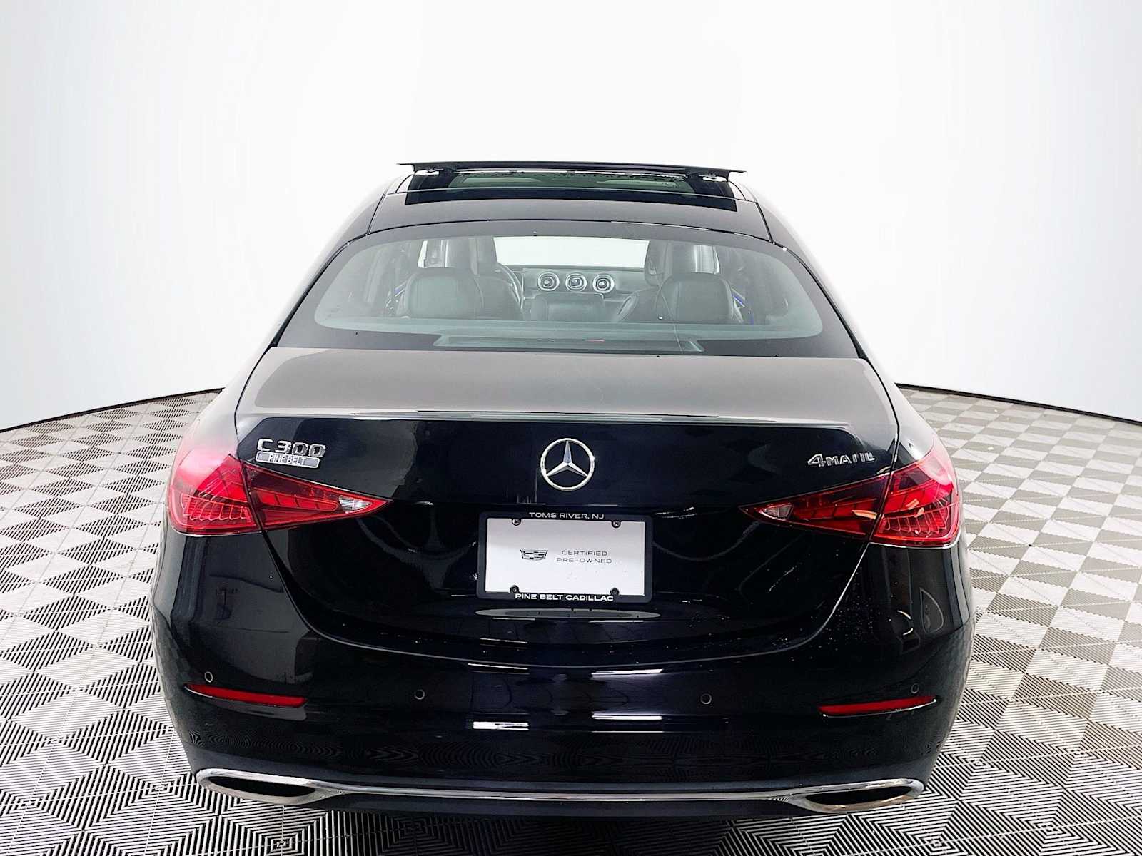2022 Mercedes Benz C 300 Sedan photo 5