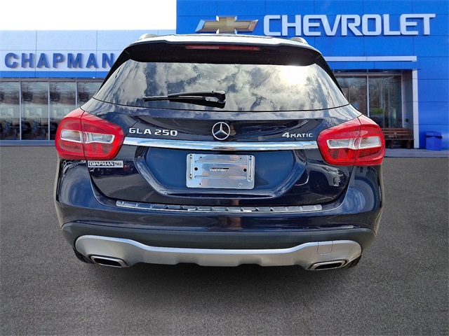 2019 Mercedes Benz GLA 250 4MATIC photo 4