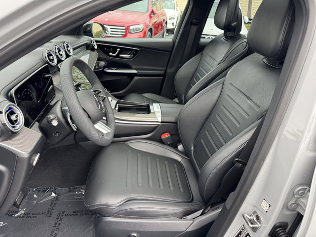 2026 Mercedes Benz GLC 300 photo 2