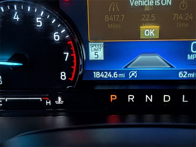 2023 Ford Explorer XLT photo 14