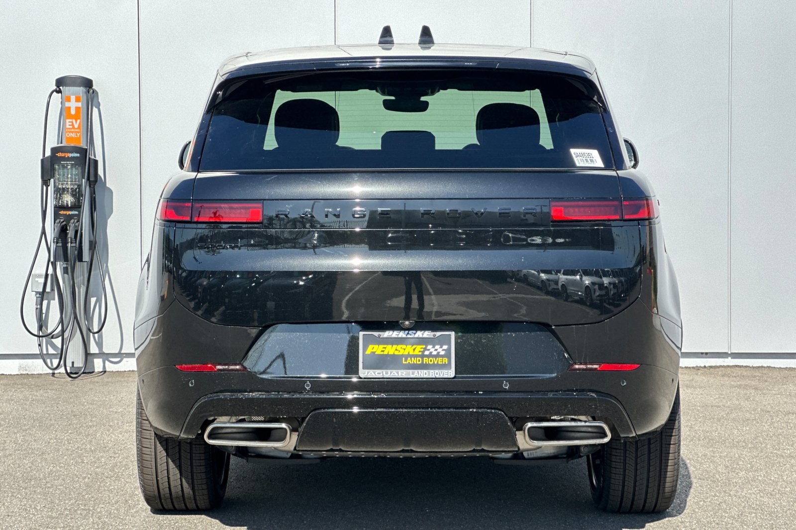 2025 Land Rover Range Rover Sport SE photo 5