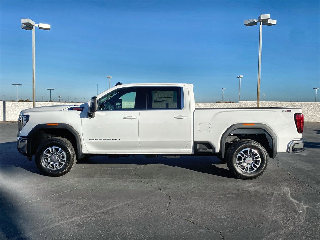 2026 Gmc Sierra 2500 HD SLE photo 3