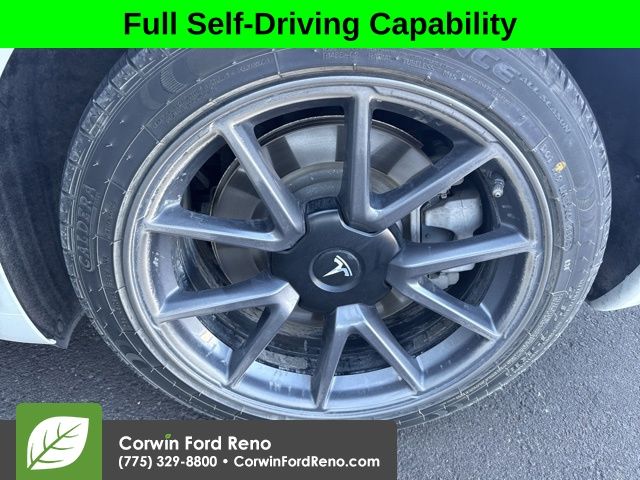 2021 Tesla Model 3 Long Range photo 9