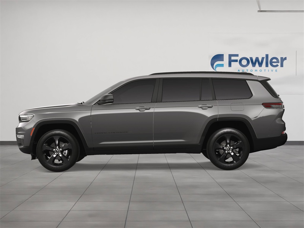 2025 Jeep Grand Cherokee Limited photo 3