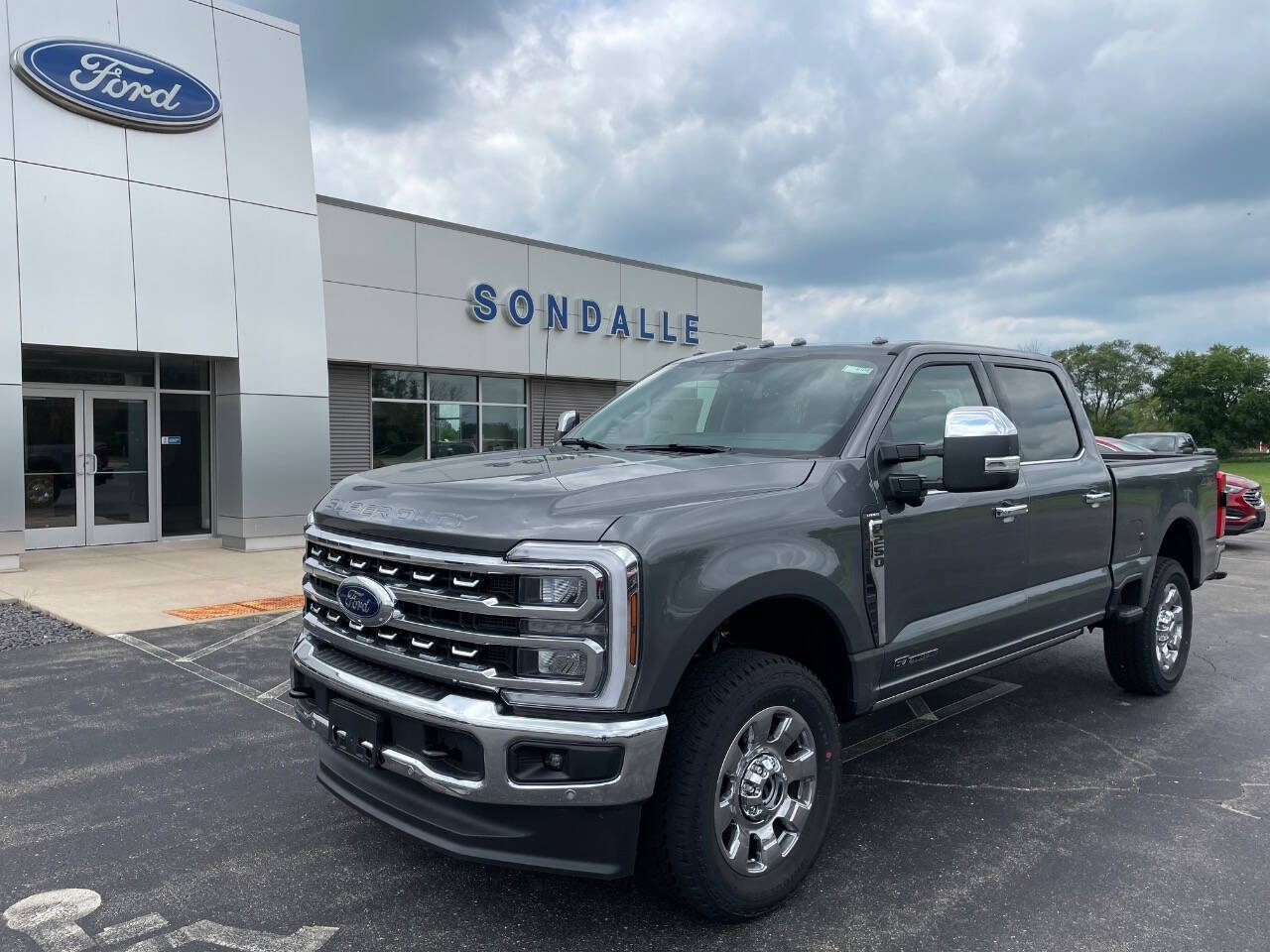 2025 Ford F-250 Super Duty Lariat's photo