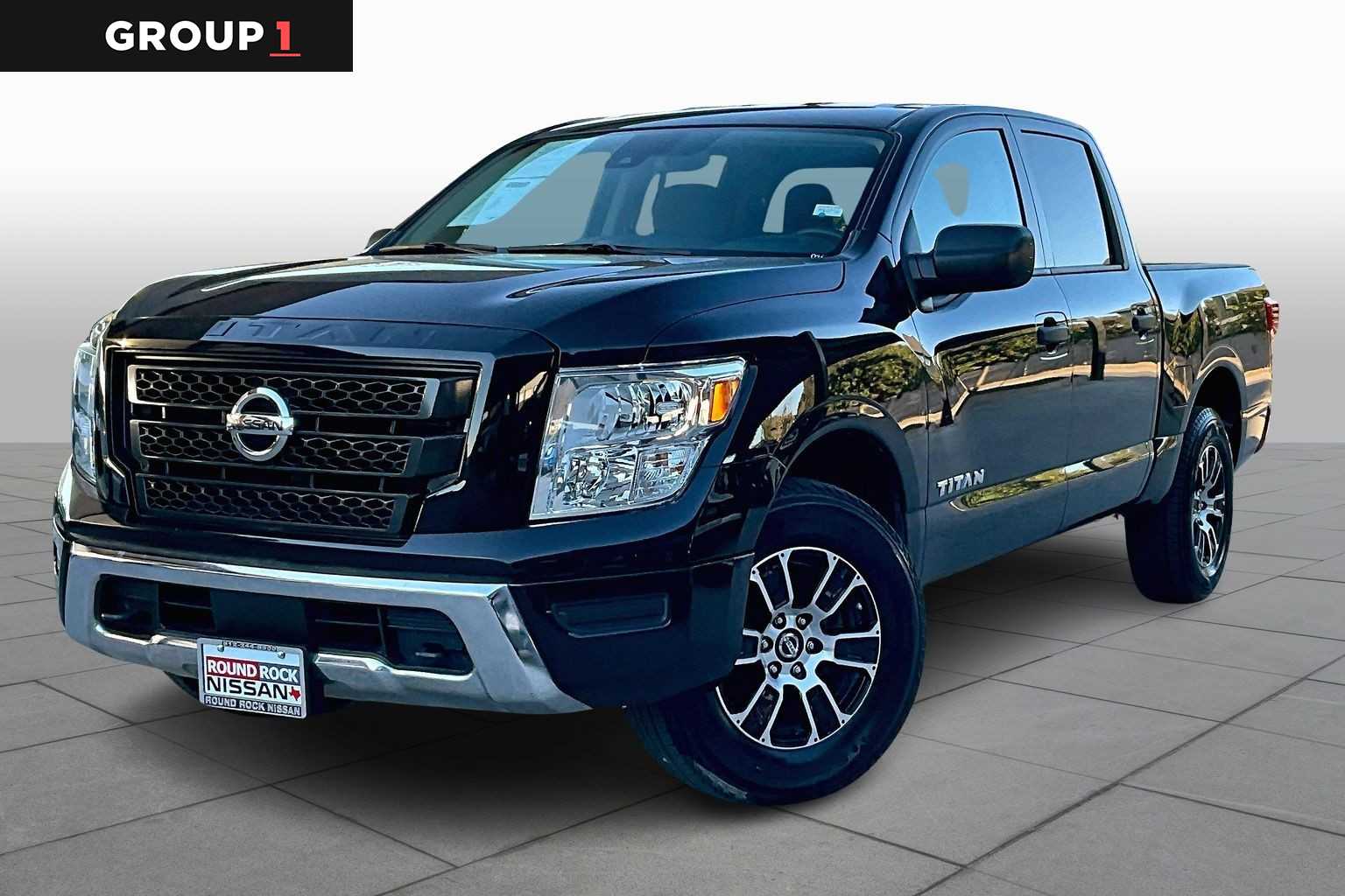 2022 Nissan Titan SV