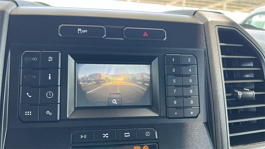 2021 Ford F-350 photo 16