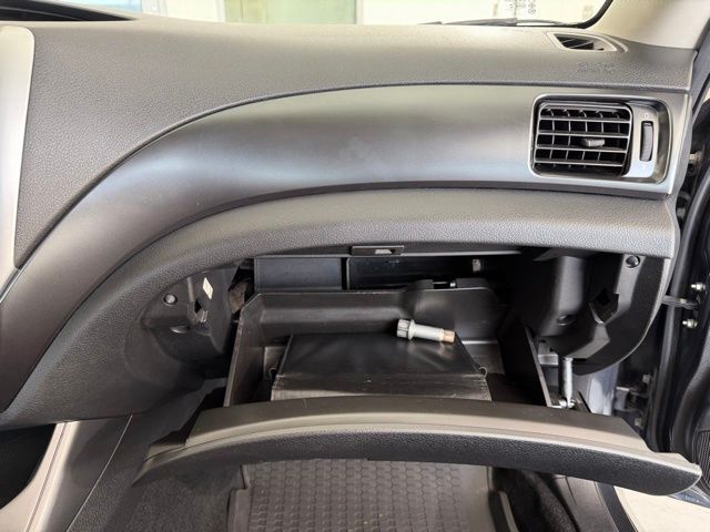2014 Subaru Impreza WRX Premium photo 27