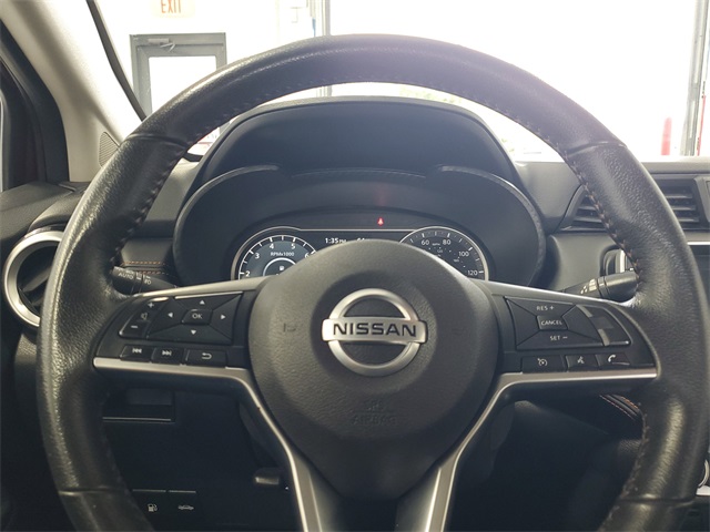 2020 Nissan Versa 1.6 SR photo 10
