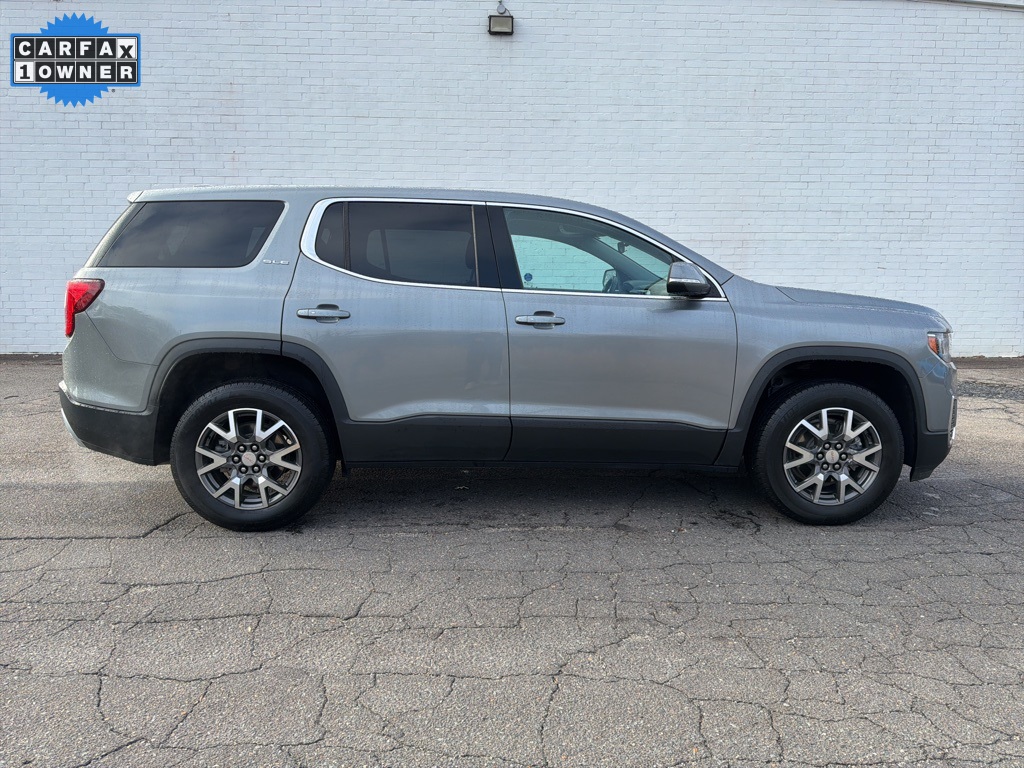 2023 GMC Acadia SLE's photo