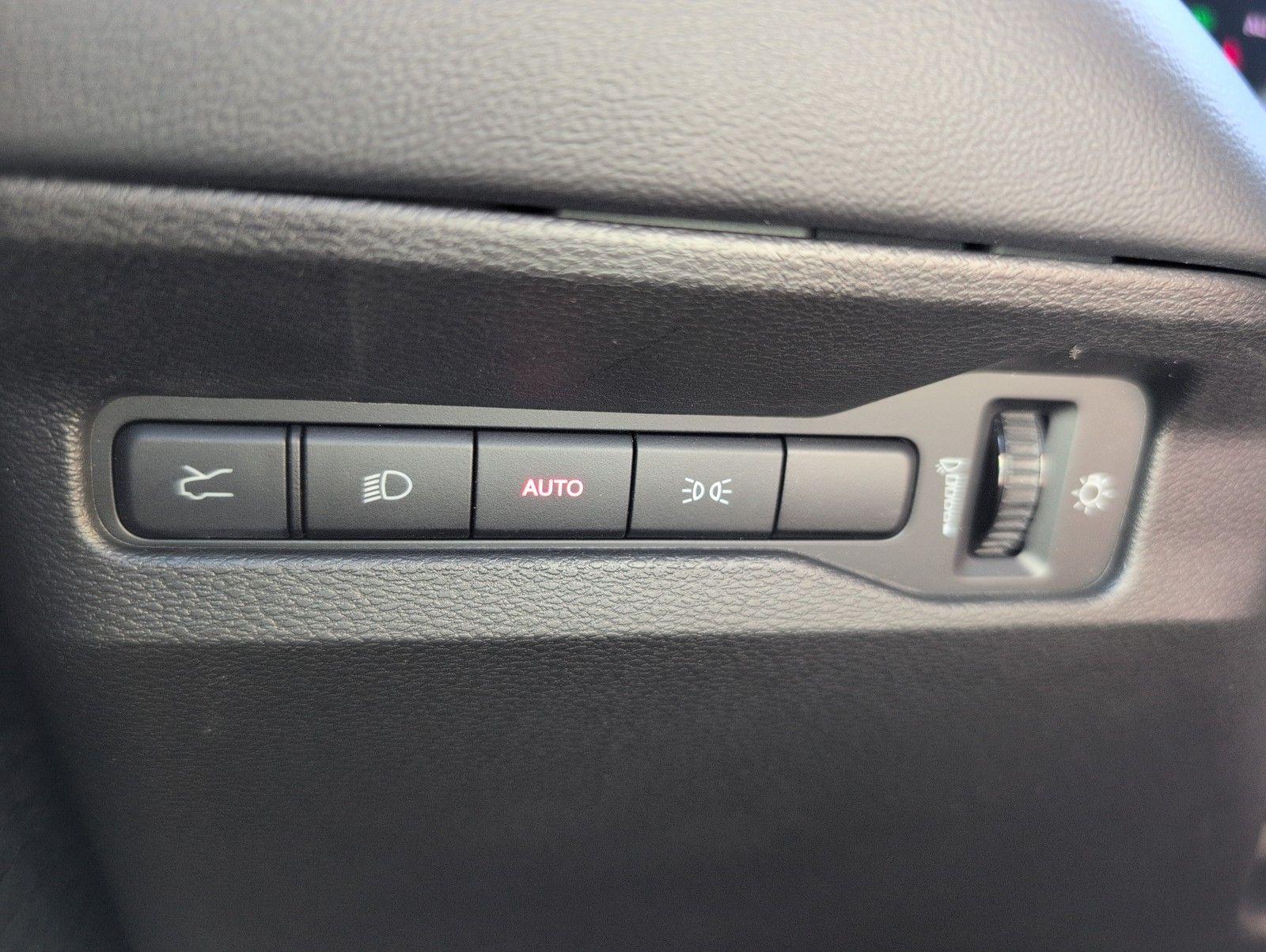 2025 Dodge Charger R/T photo 14