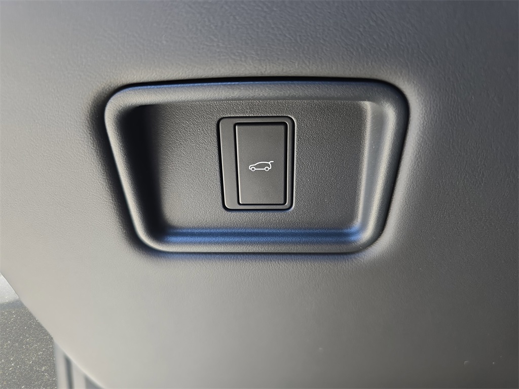 2025 Land Rover Range Rover Sport SE photo 24