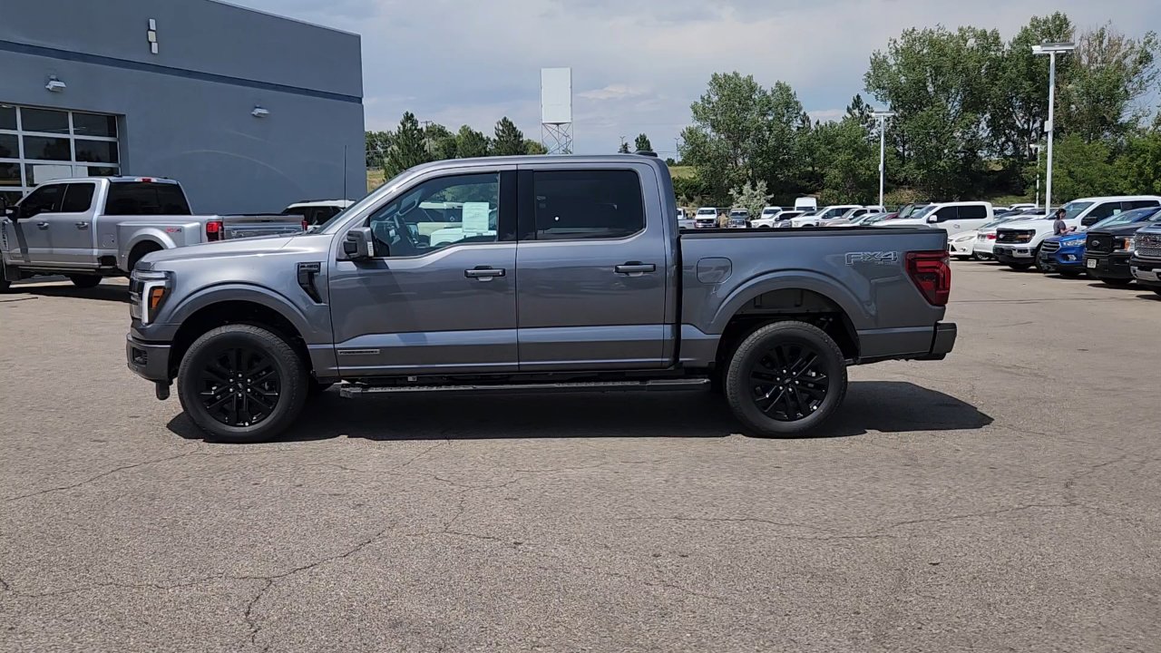 2025 Ford F-150 Lariat photo 2