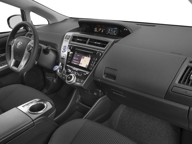 2017 Toyota Prius V Four photo 16