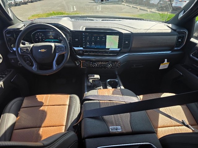 2026 Chevrolet Silverado High Country photo 2