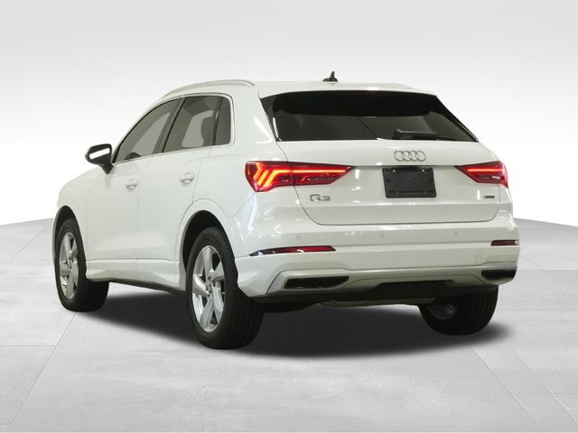 2020 Audi Q3 45 TFSI Premium photo 6