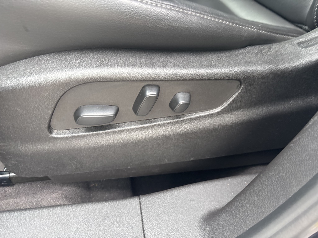 2023 Cadillac XT4 Premium Luxury photo 19