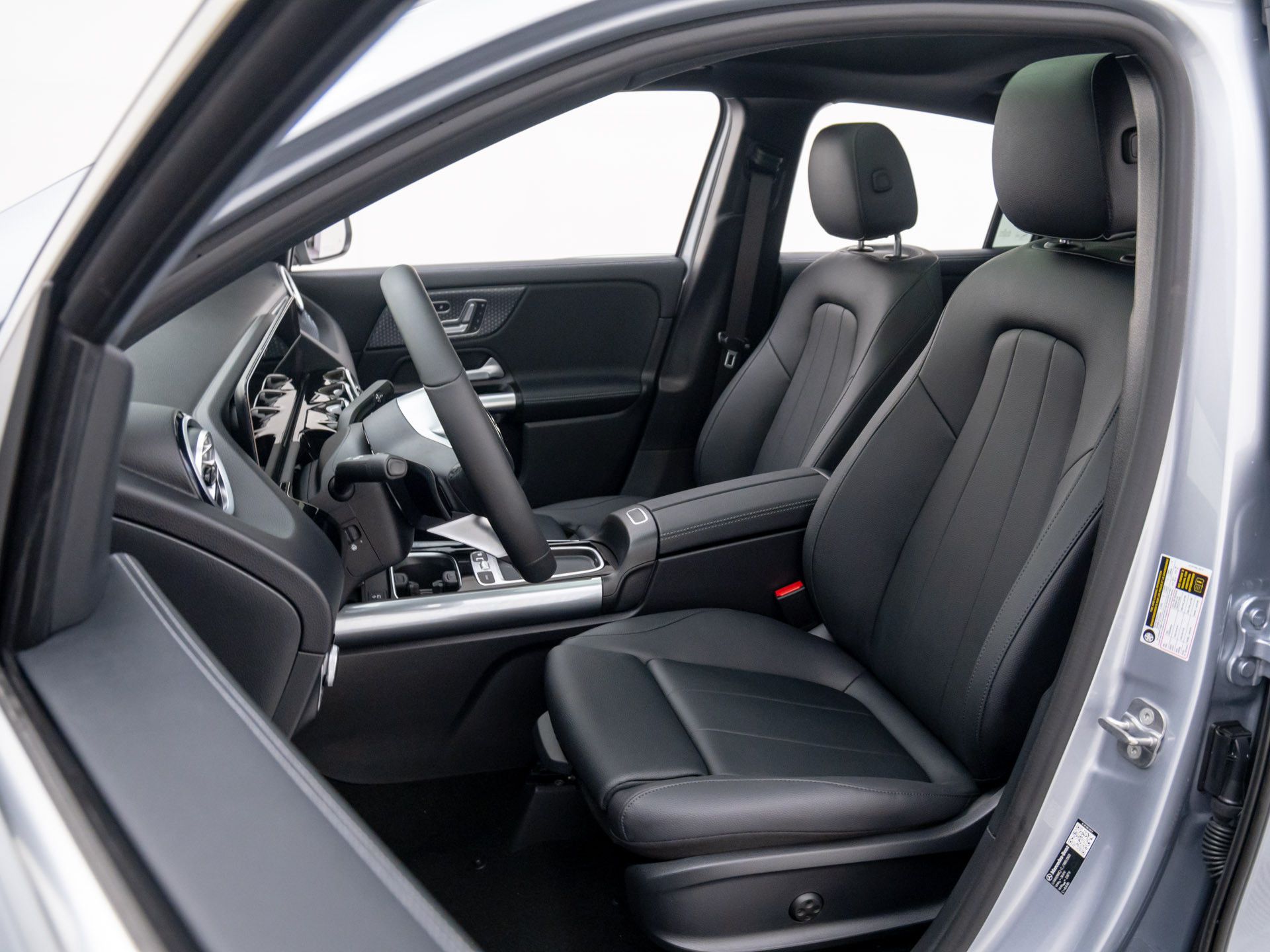 2026 Mercedes Benz GLA 250 4MATIC photo 14