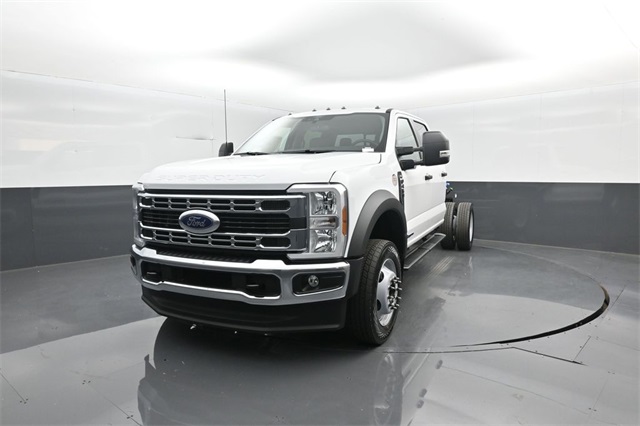 2026 Ford F-450 XL photo 3