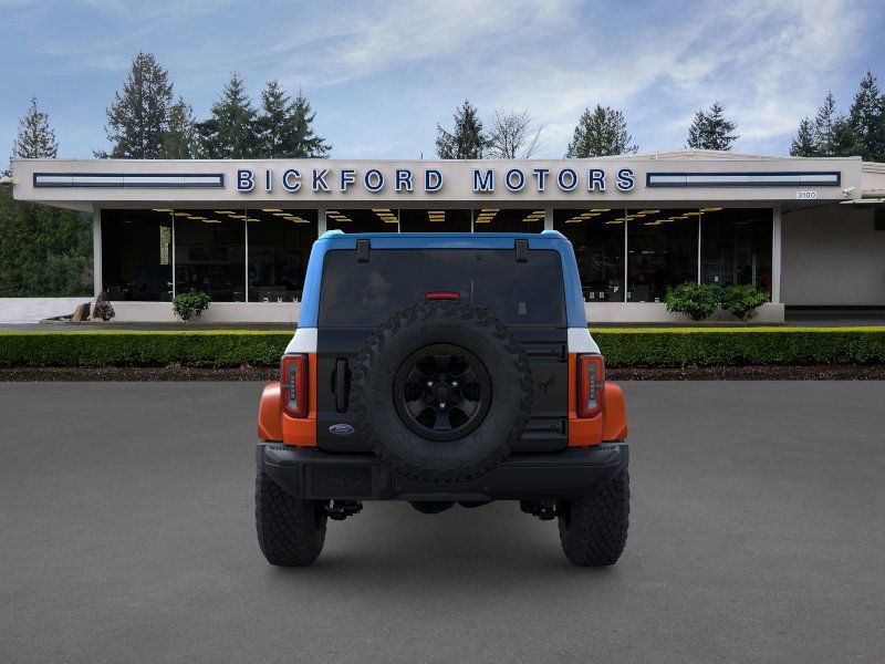 2025 Ford Bronco First Edition photo 5