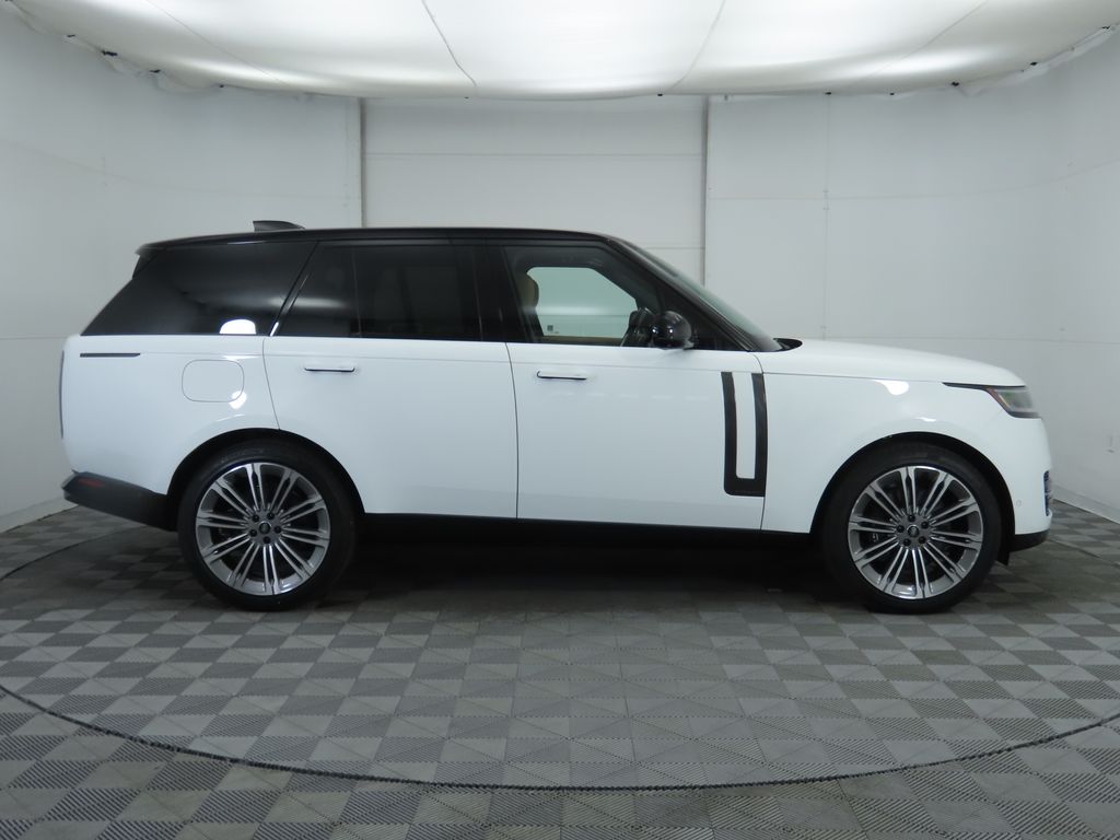 2025 Land Rover Range Rover Autobiography photo 2