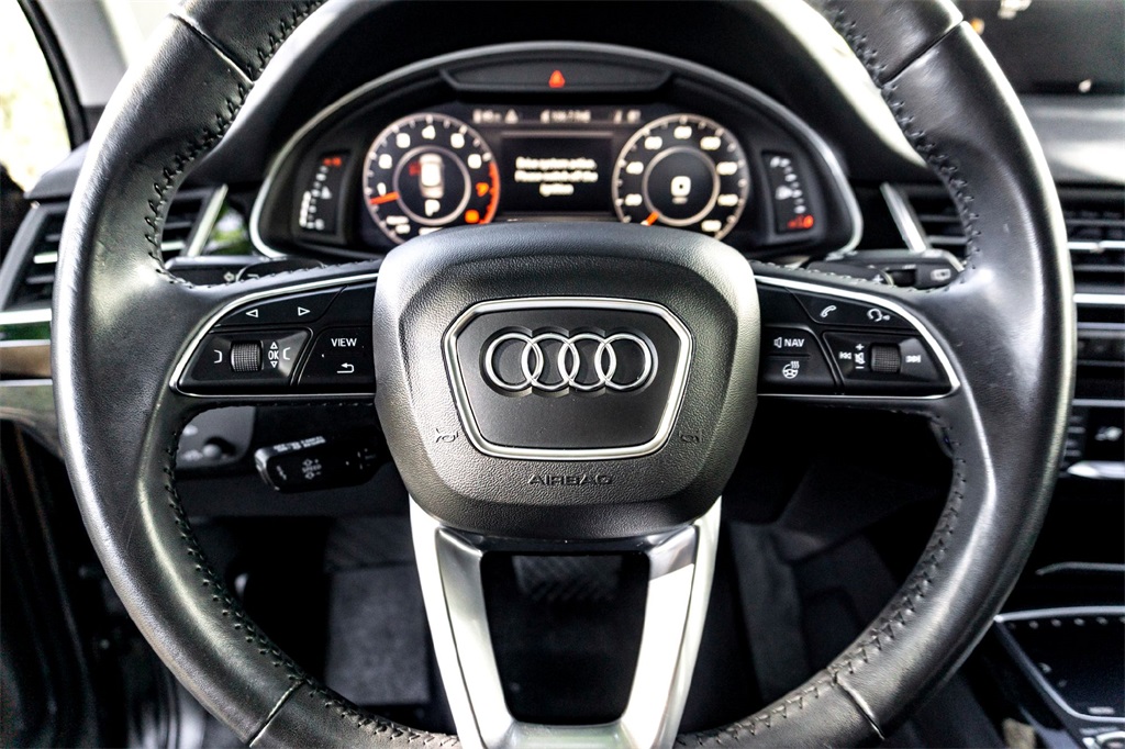 2019 Audi Q7 55 Premium Plus photo 16