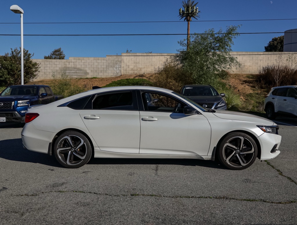 2022 Honda Accord Sport photo 2
