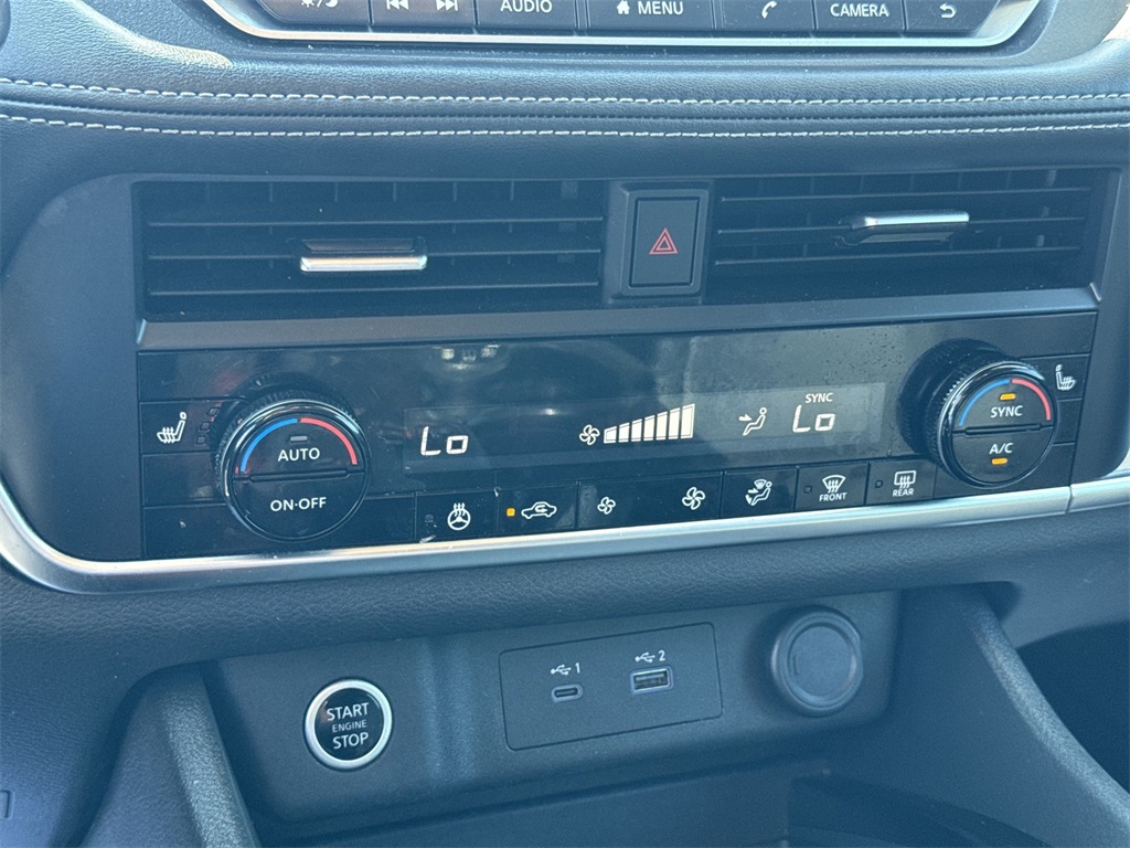 2023 Nissan Rogue SV photo 24
