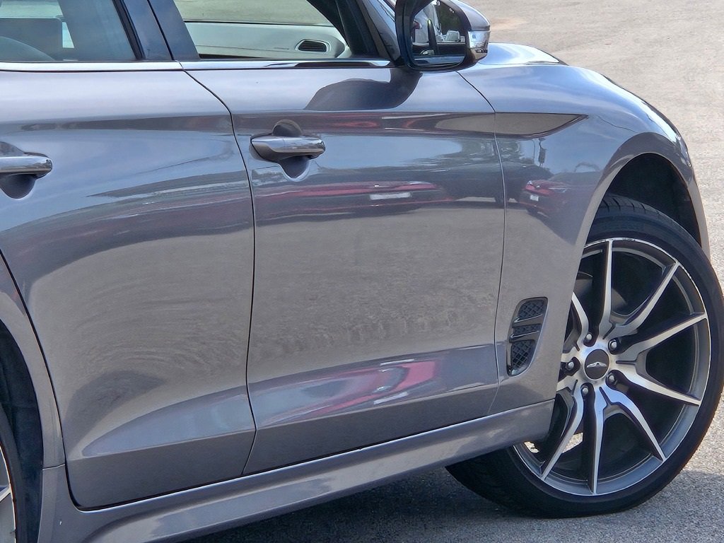 2023 Genesis G70 2.0T photo 11