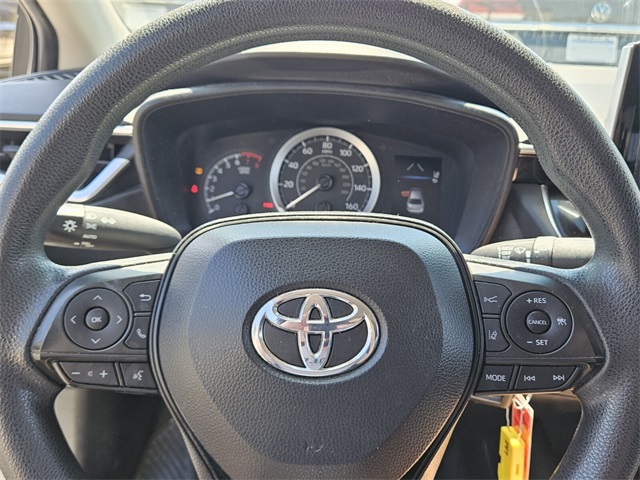 2021 Toyota Corolla LE photo 18