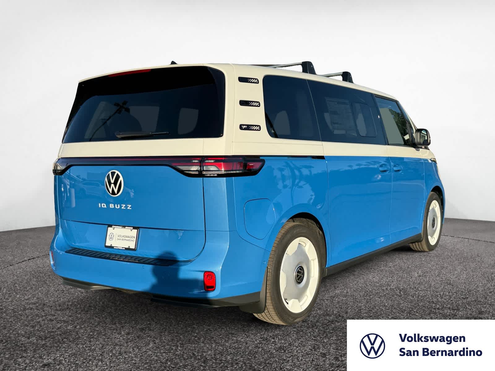 2025 Volkswagen ID. Buzz photo 4