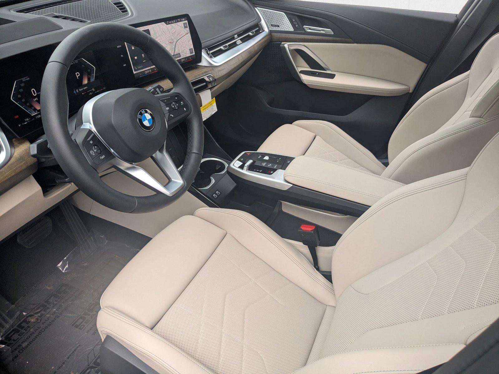 2025 Bmw X1 XDrive28i photo 3