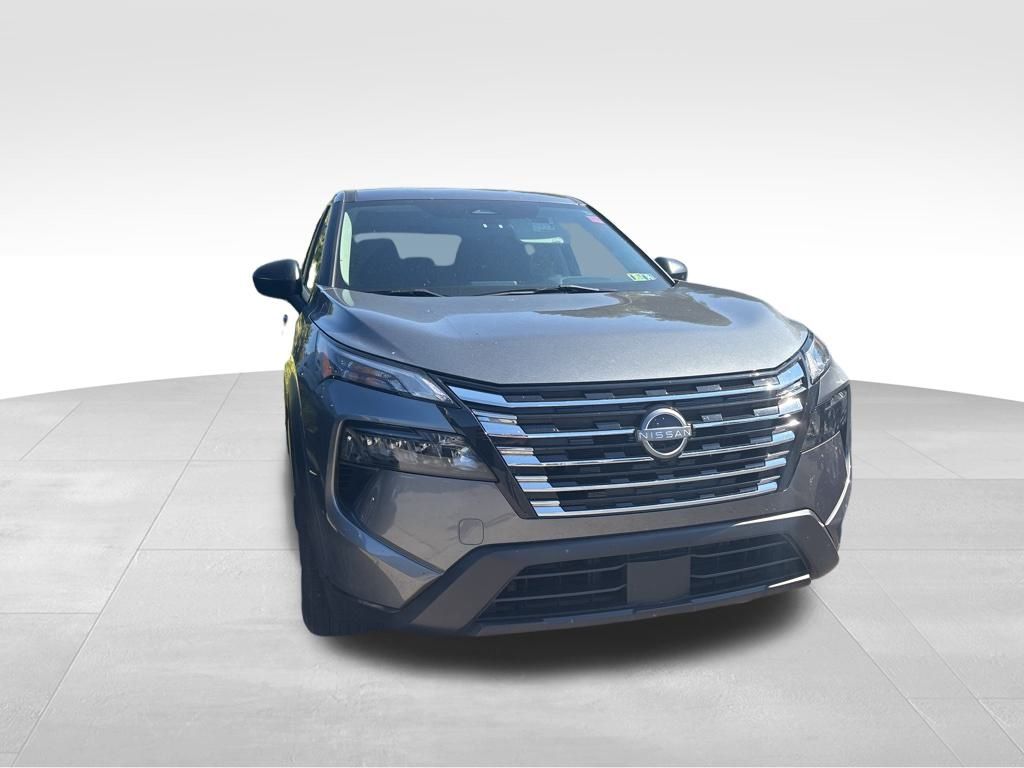 2024 Nissan Rogue S photo 12