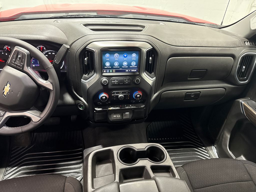 2022 Chevrolet Silverado 1500 LT photo 22