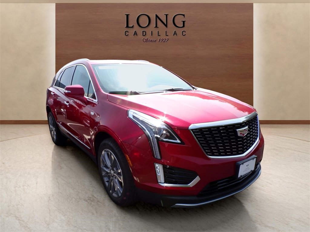 2025 Cadillac XT5 Premium Luxury photo 3