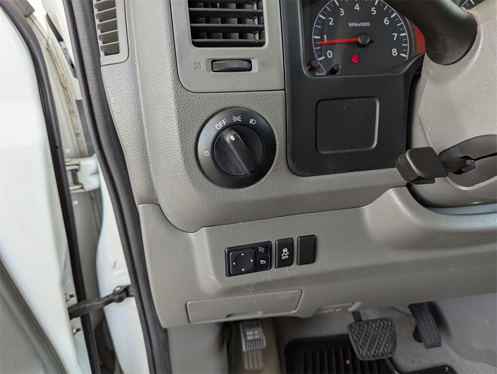 2019 Nissan NV3500 photo 15