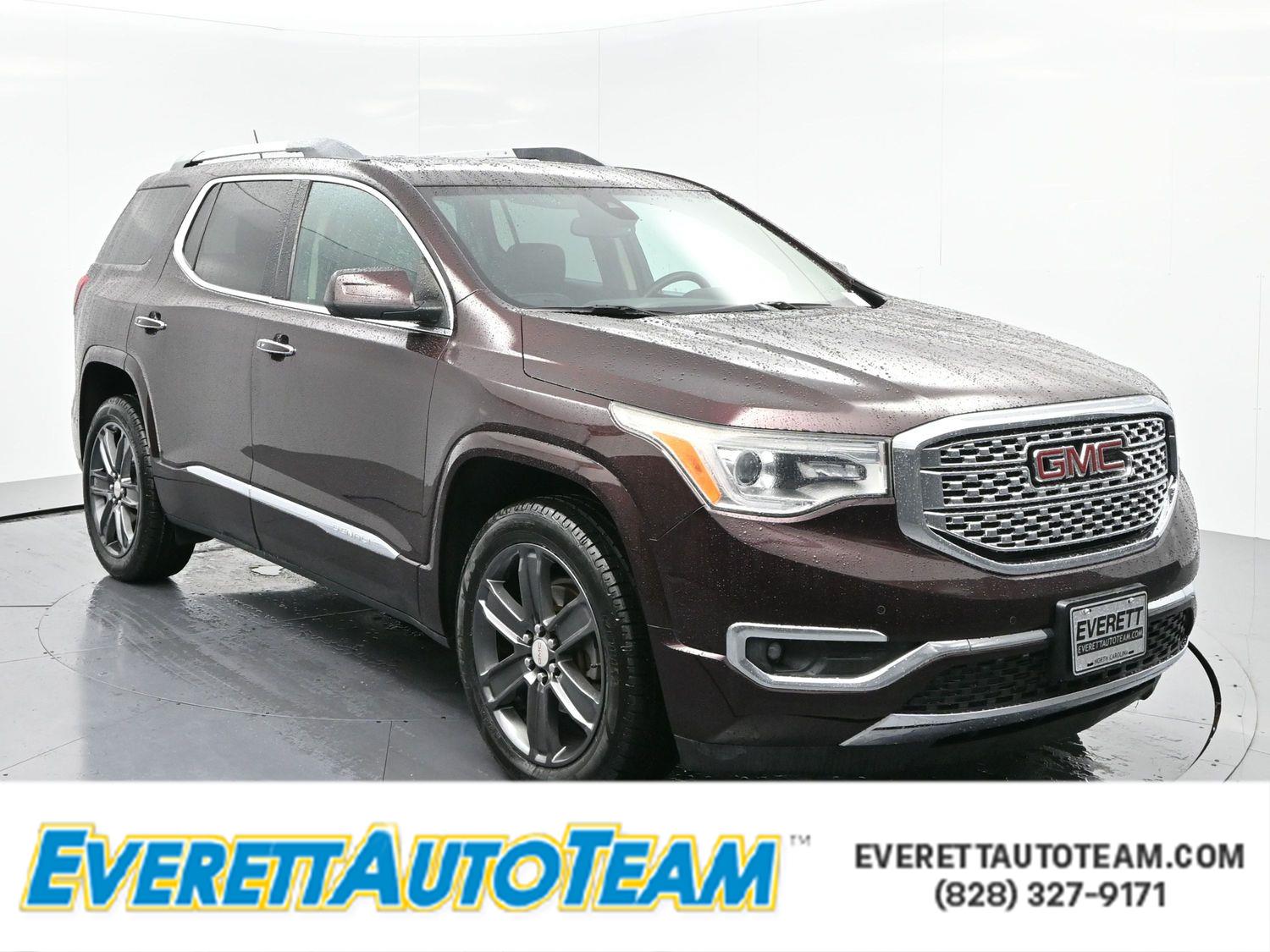2017 GMC Acadia Denali's photo