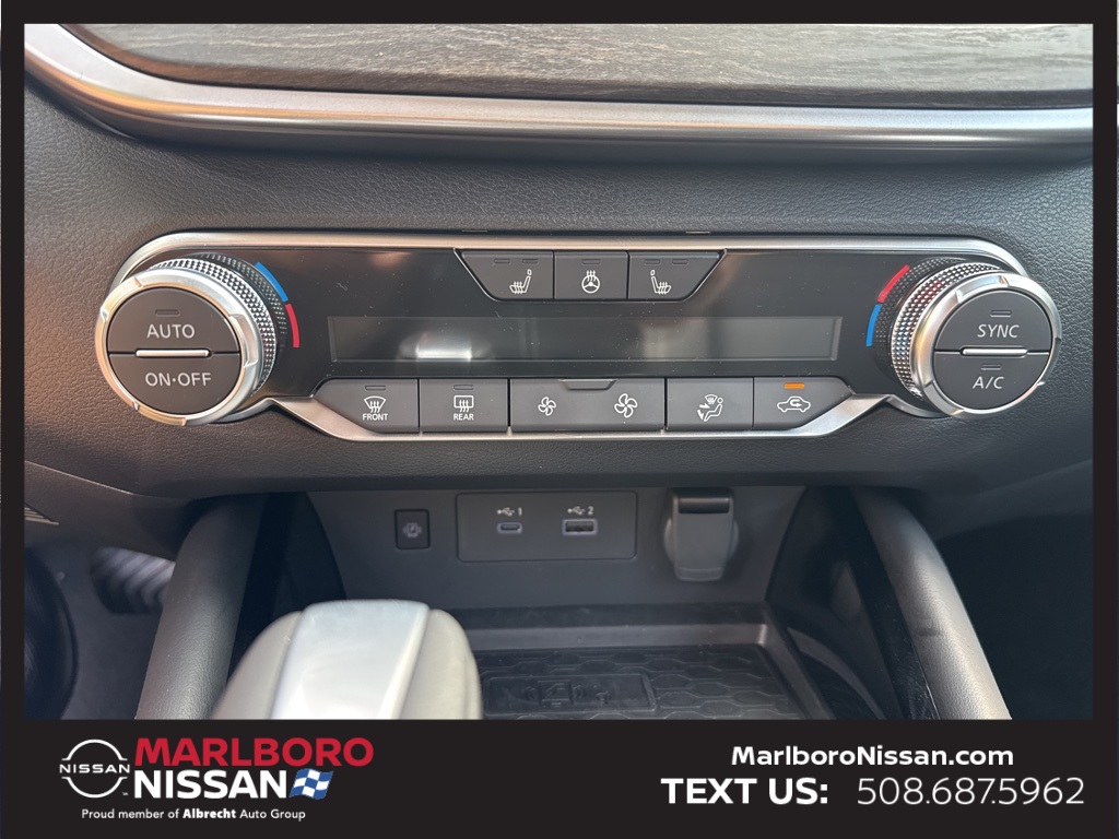 2025 Nissan Altima SL photo 20