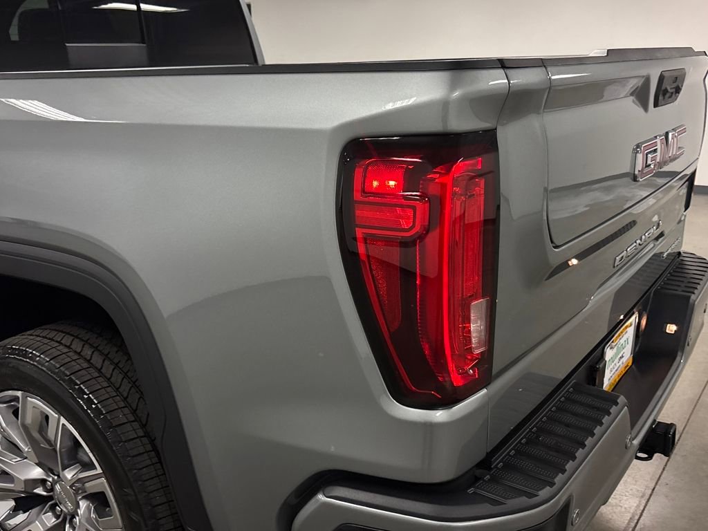2026 Gmc Sierra 1500 Denali photo 9
