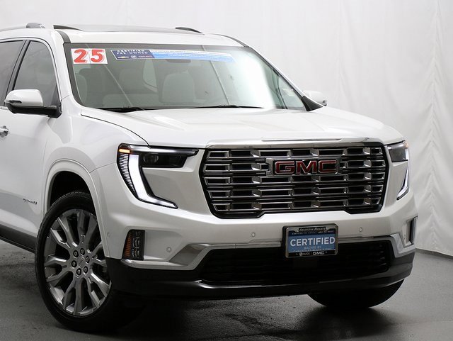 2025 Gmc Acadia Denali photo 2
