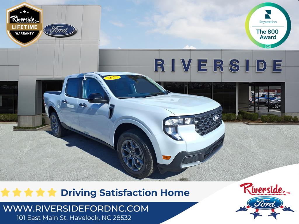 2025 Ford Maverick XLT's photo