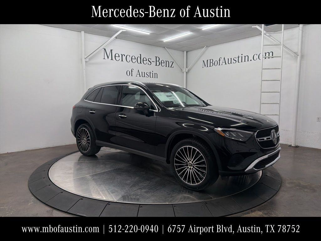 2026 Mercedes-Benz GLC Base's photo