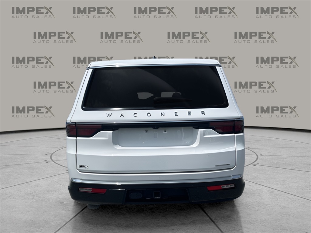 2024 Jeep Wagoneer L Series II photo 4