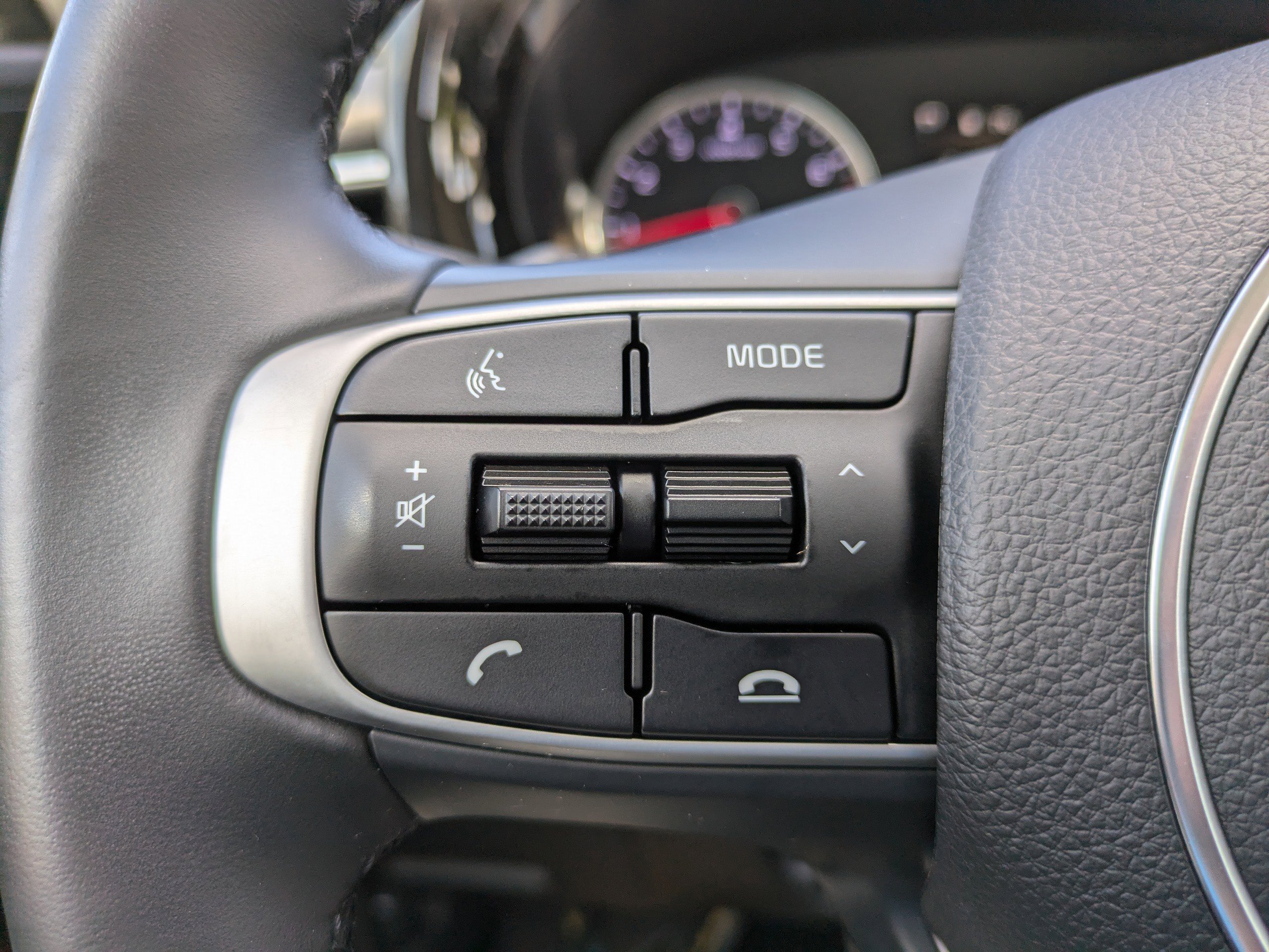 2023 Kia K5 EX photo 19