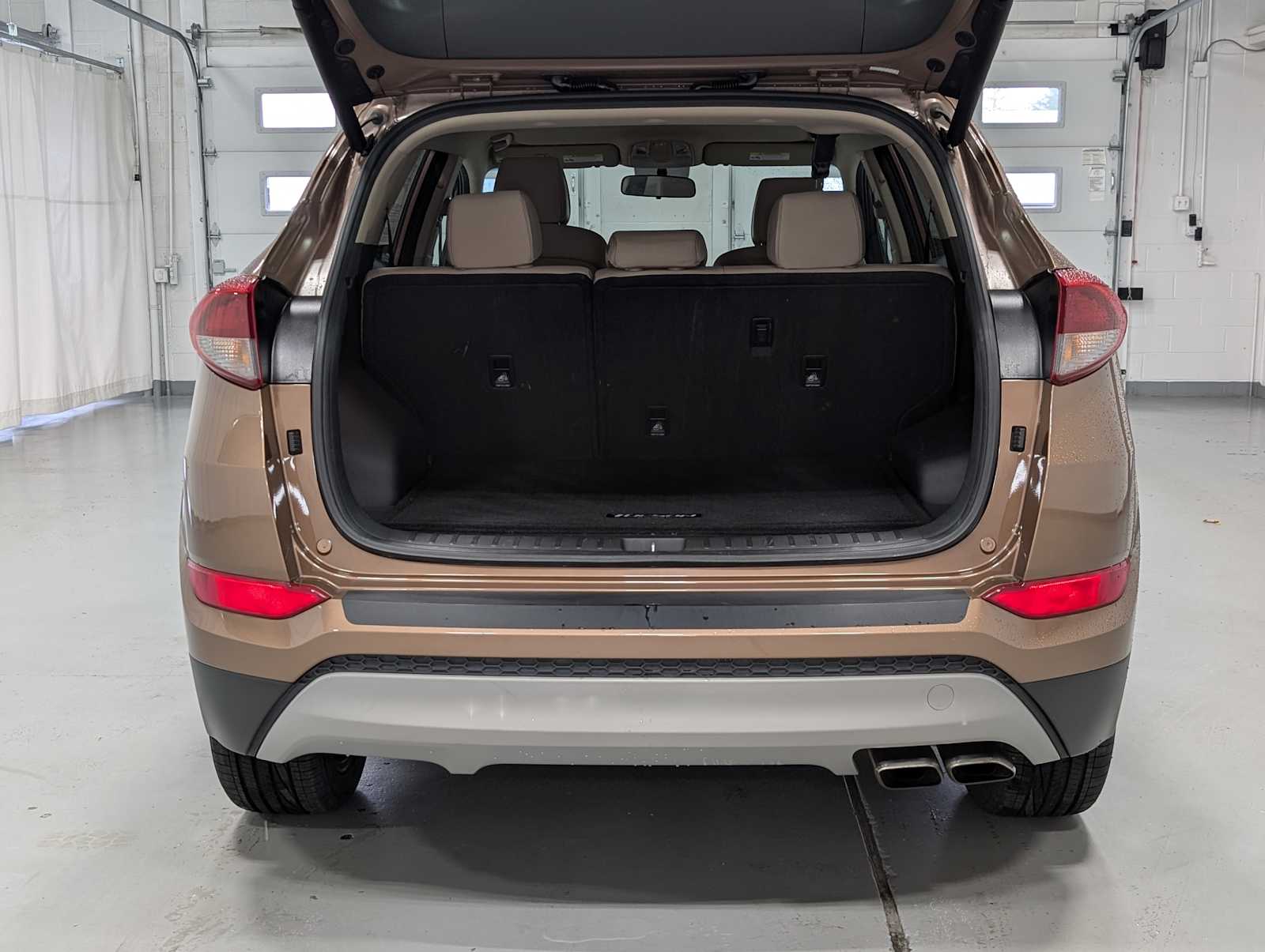 2017 Hyundai Tucson Sport photo 37