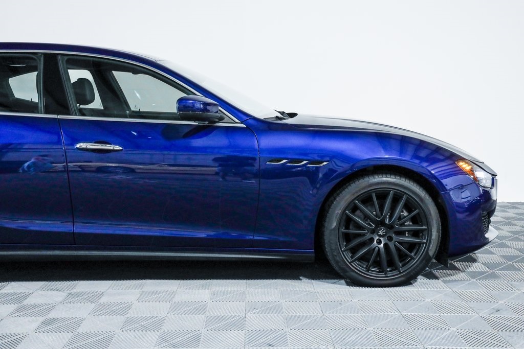 2019 Maserati Ghibli S Q4 photo 3
