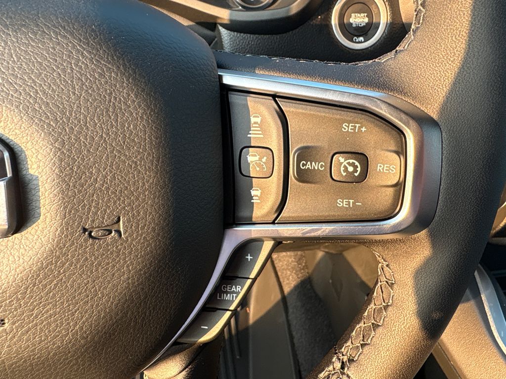 2025 Ram 1500 Big Horn Lone Star photo 15