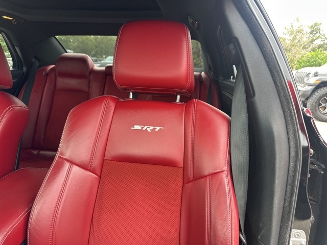 2012 Chrysler 300 SRT8 photo 11