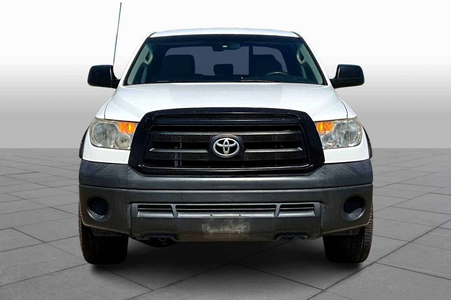 2013 Toyota Tundra Double Cab photo 3